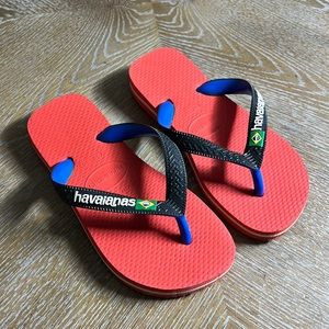 HAVAIANAS Red/Blue/Black Brazilian Flip Flops 13C (29-30)
